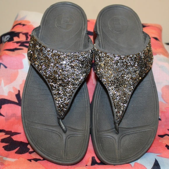 Fitflop Shoes - Fitflop Women size 6 Sandals Thong Slip On Sparkle
